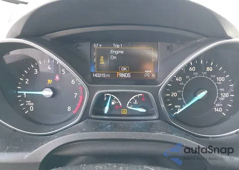 2017 Ford Escape Titanium z USA, uszkodzony, nr VIN 1FMCU0JD0HUC44640